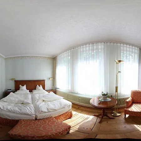 Baerenturm Hotelpension 2* Cobourg