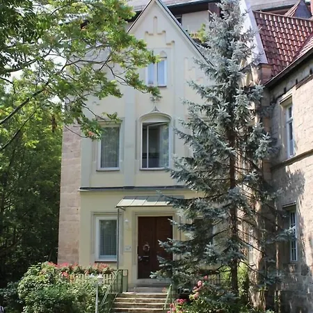 招待所 Baerenturm Hotelpension 科堡
